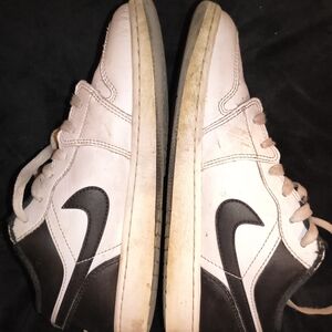 Nike Air Jordan Low 6.5